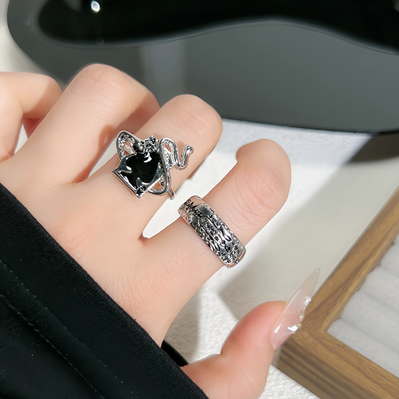 This is A sophisticated, punk, niche design ring with a unique and fashionable style full figure