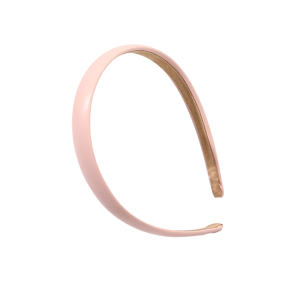 Qiyue Amazon Cross-border PU leather hair band, a fresh and delicate thin-edge headband, a versatile and elegant hairpin, a face-washing and hair-pressing accessory Item Picture