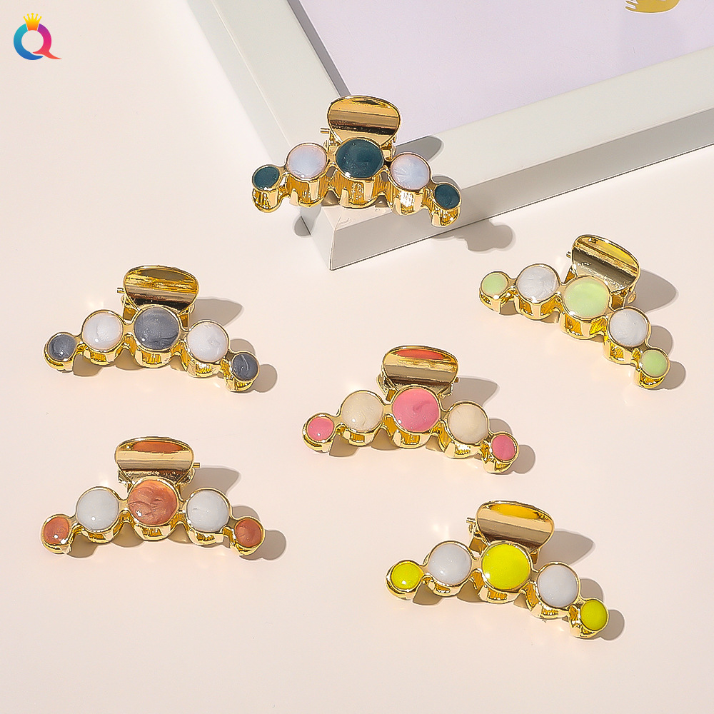 The Qiyue V-shaped hairpin, a simple and elegant hair clip for the back of the head, is a popular Korean Internet celebrity and a children's hair accessory details Picture
