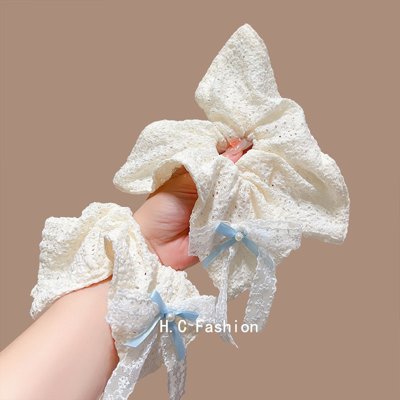 Korean-style fresh and clean bow, hollowed-out large intestine hair band, high-end look, bun hair rope at the back of the head, square scarf hair tie for girls Application Scenario