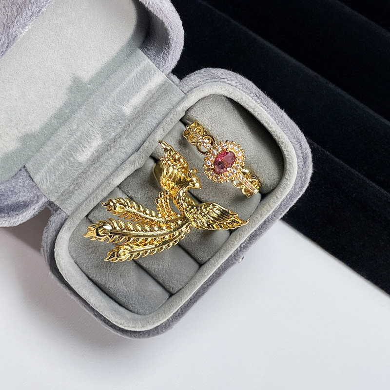 A retro golden phoenix ring in court style, a fashionable, light luxury and elegant Hanfu accessory, a new Chinese-style food ring Specification drawing