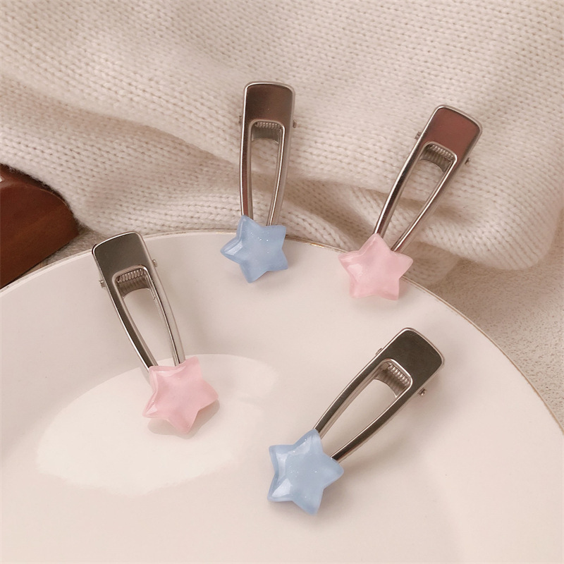 Hot girl metal hair clips, feminine charm, star duckbill clips, forehead bangs clips, student little girl hair clips wholesale Specification drawing