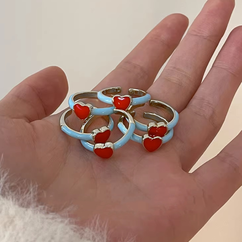 A unique red heart-shaped glazed ring with a unique design sense, a trendy and retro niche food ring for women in 2023 full figure