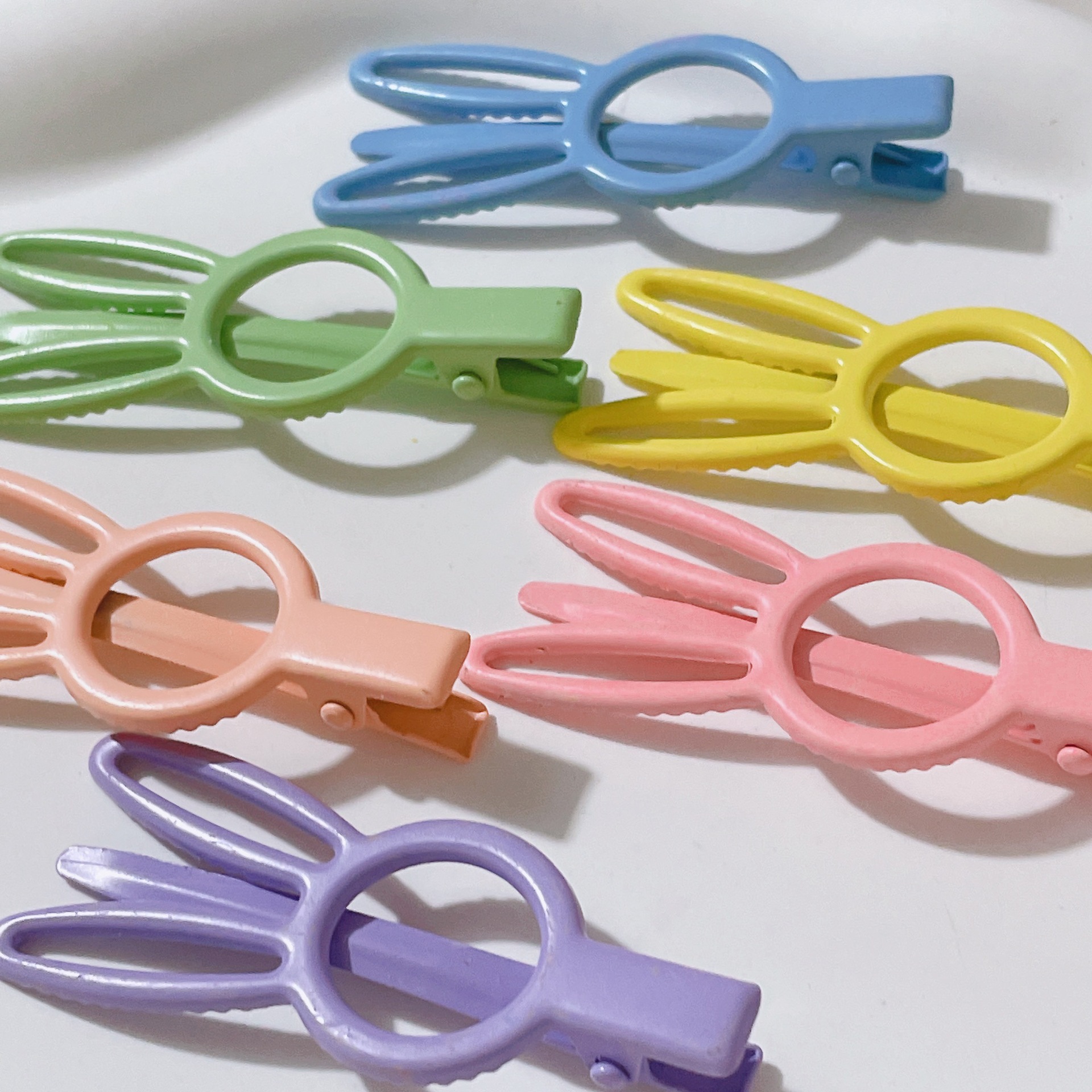 Cartoon cute little rabbit children's hair clips, candy-colored bangs, broken hair, side duckbill hair clips, diy hair clips full figure