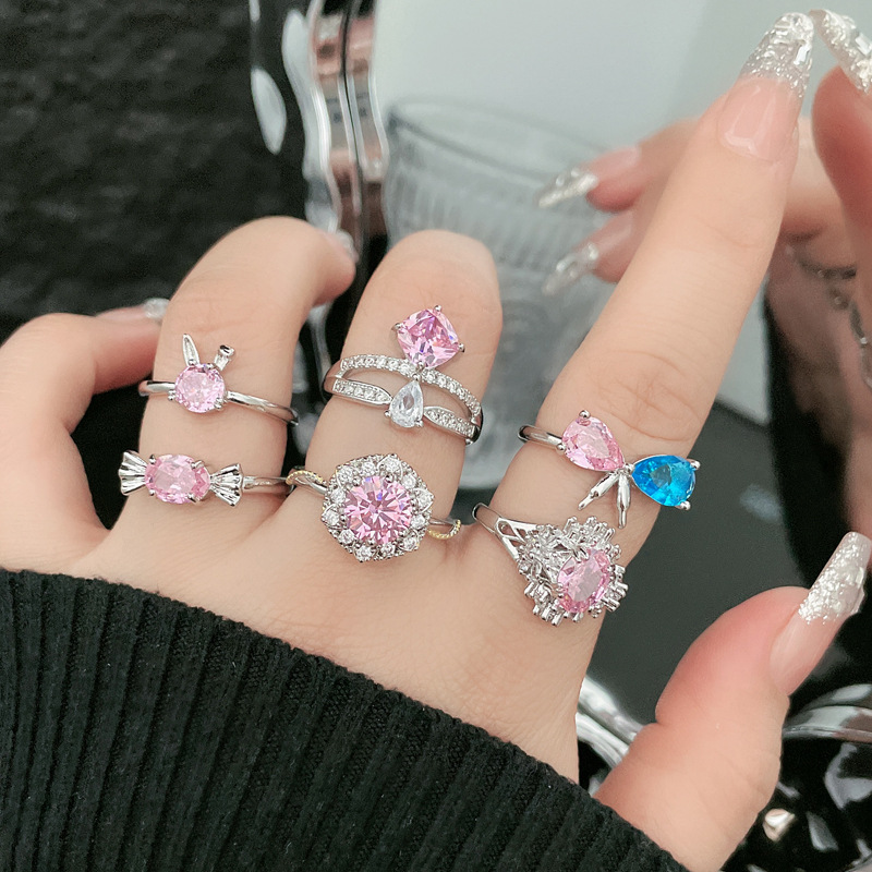 A light luxury and high-end pink diamond sweet and cool fashion open-top ring for women on Instagram, with a cold style, exquisite and hot girl, and a simple ring trend full figure