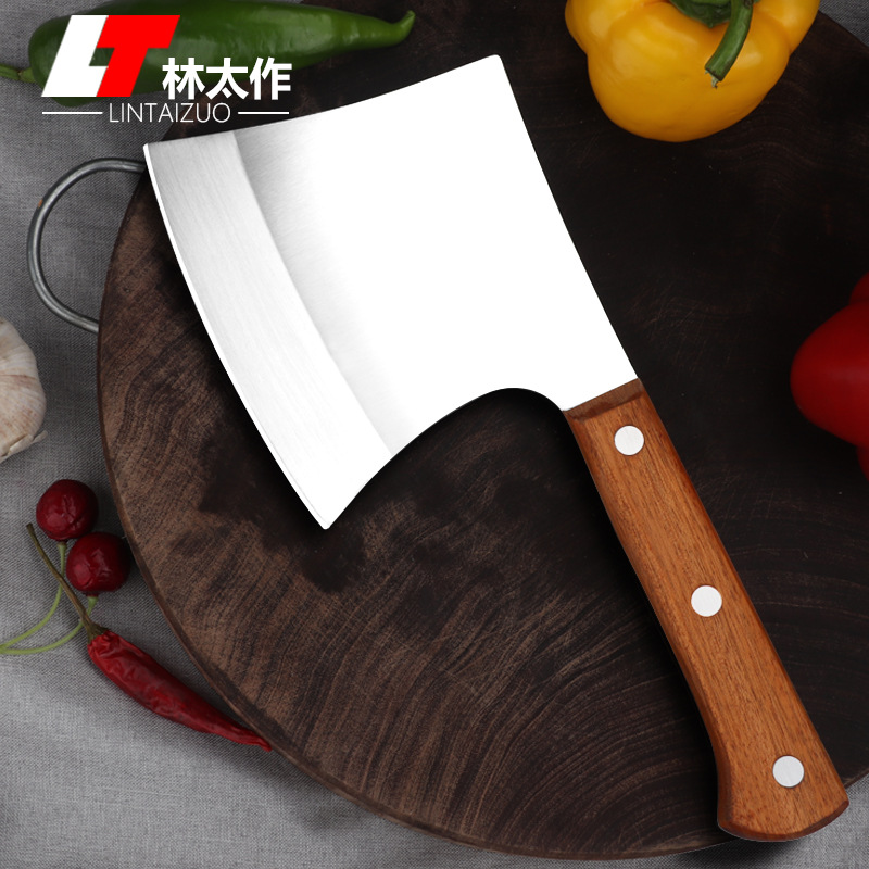 Yangjiang kitchen knives are hand-forged and chopped bone axes. They are used by hotel chefs, stalls and shops. These large bone axes are easy to sharpen details Picture