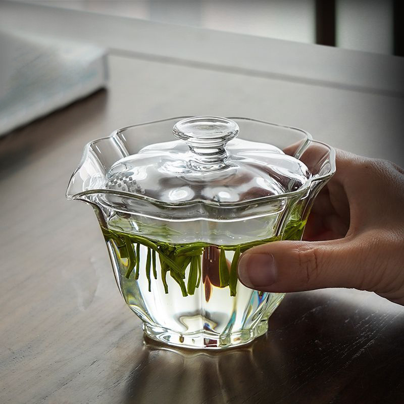 Home flower tea serving bowl, office smoky-gray high borosilicate heat-resistant transparent glass with filter holes, multi-material covered bowl full figure