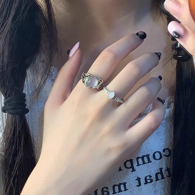 Simple and individual moonstone open ring, hollowed-out cold style, niche design, plain ring index finger ring, adjustable band Specification drawing