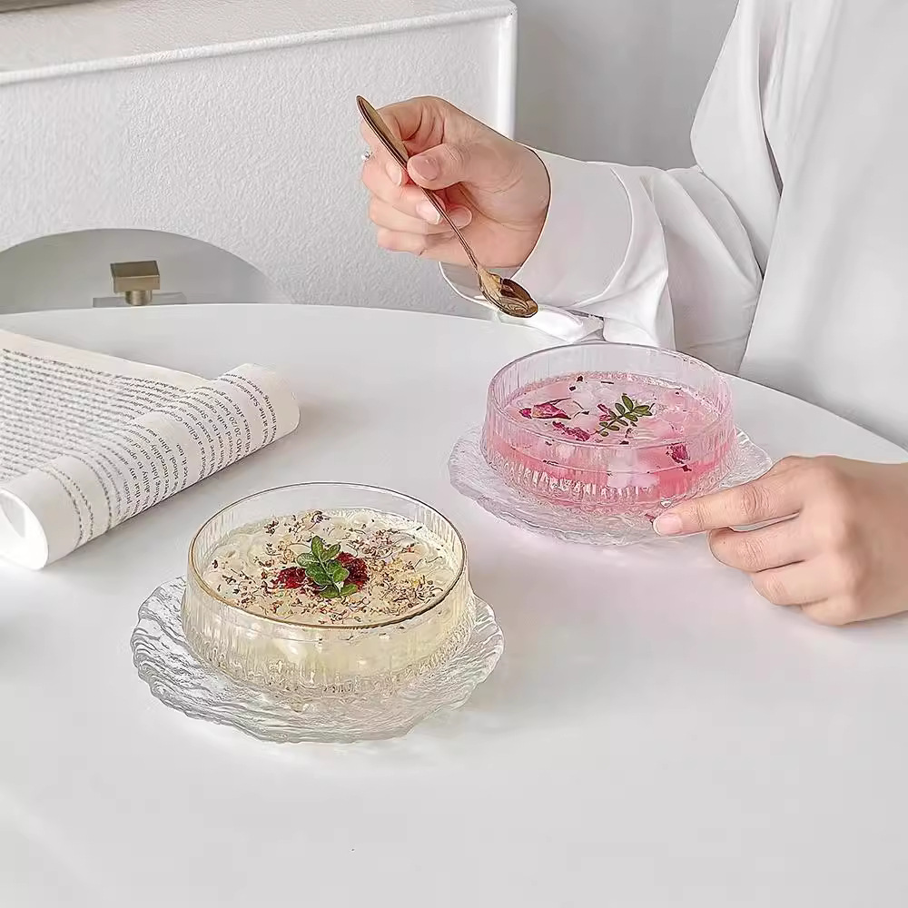 Popular restaurant glass dessert bowl and plate sets, sugar water, ice cream, yogurt bowls, beauty salon bird's nest, snack porridge bowls and tableware Application Scenario