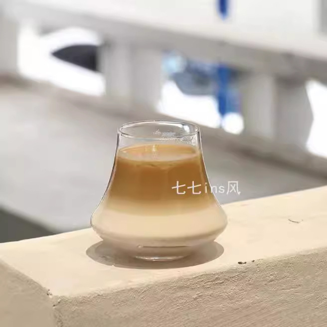 Single-item coffee cups, latte cups, cold drip coffee cups, whisky cups, beverage cups, ins popular coffee shop glass cups Application Scenario