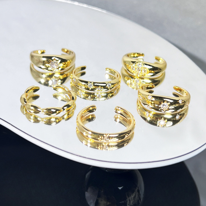 This simple and plain ring with starlight micro-inlay is a unique open-top ring that exudes a feminine charm and a high-end feel. It is versatile and a niche, cold style ring trend Application Scenario