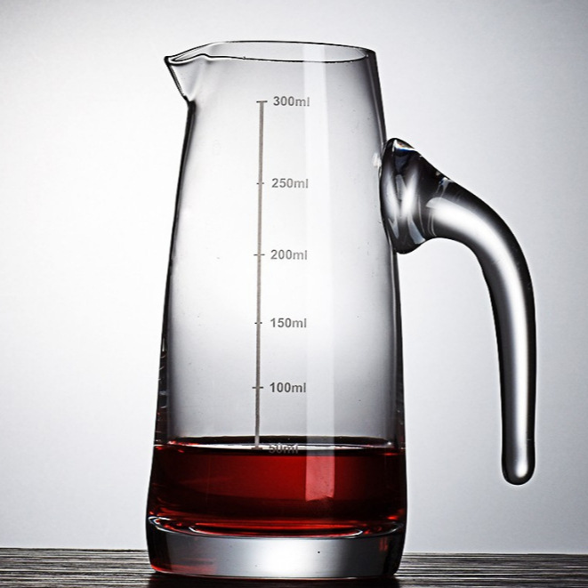 White spirit cup set, home wine divider, small wine glass, wine utensils, decanter, wine measuring device with scale and handle details Picture
