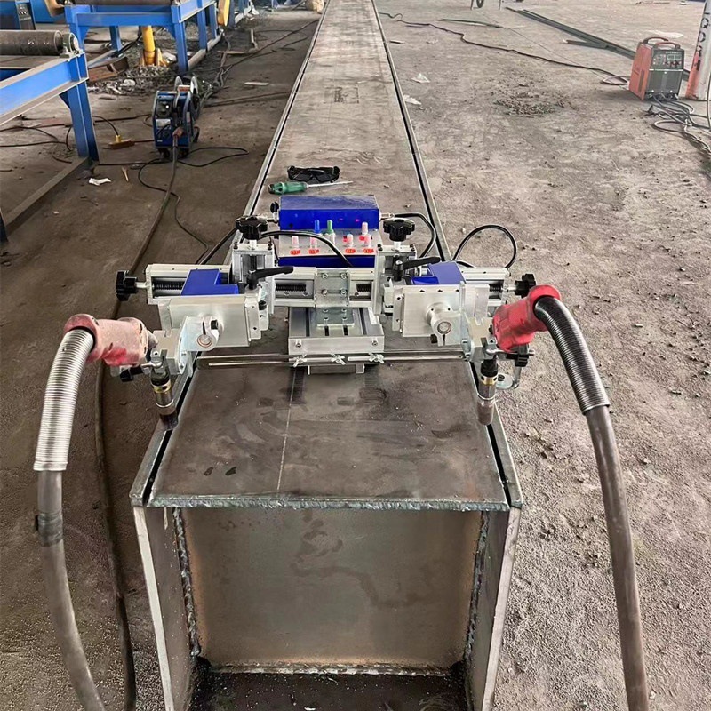 Mig welding automatic welding trolley, small fillet welding trolley, steel structure pipeline welding trolley, magnetic fillet welding trolley Item Picture