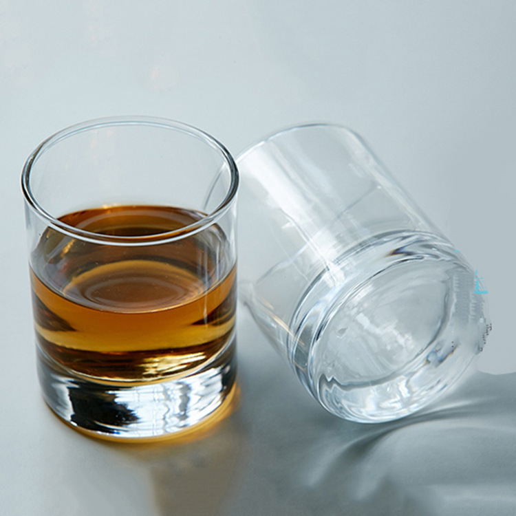 Green apple transparent glass straight water cup, heat-resistant glass cup, classical cup, whisky cup wholesale with logo printing Application Scenario