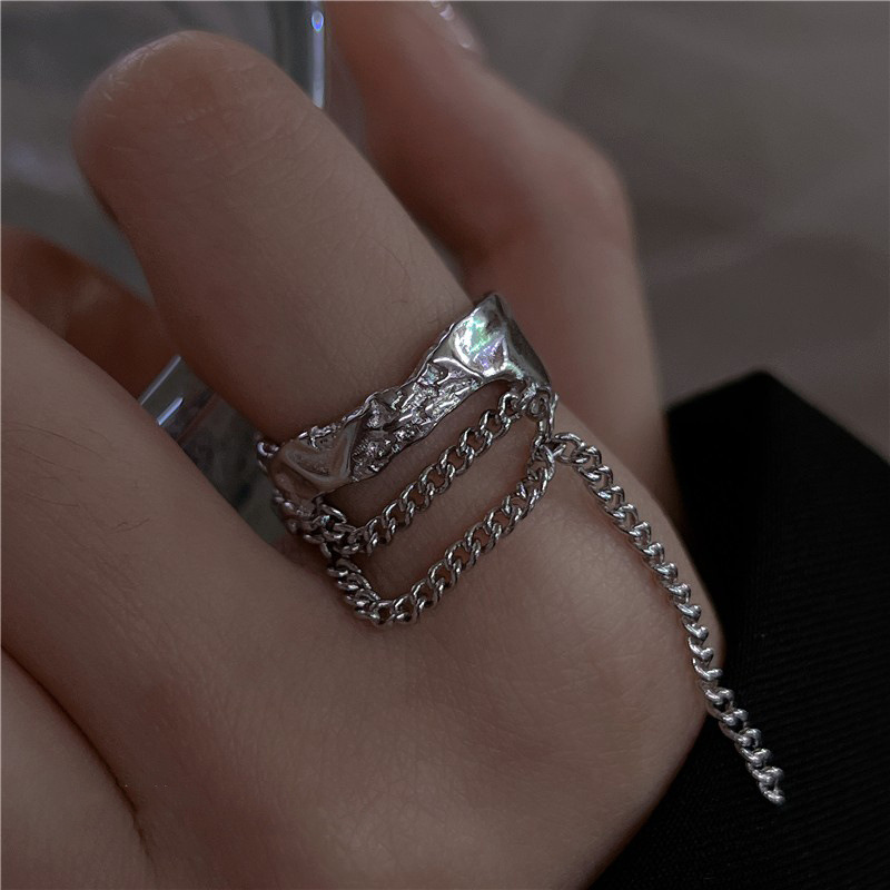 Chain ring, a trendy, individualistic, and luxurious open ring for women on Instagram, with a cold style, sweet and cool, and a niche high-end index finger ring details Picture