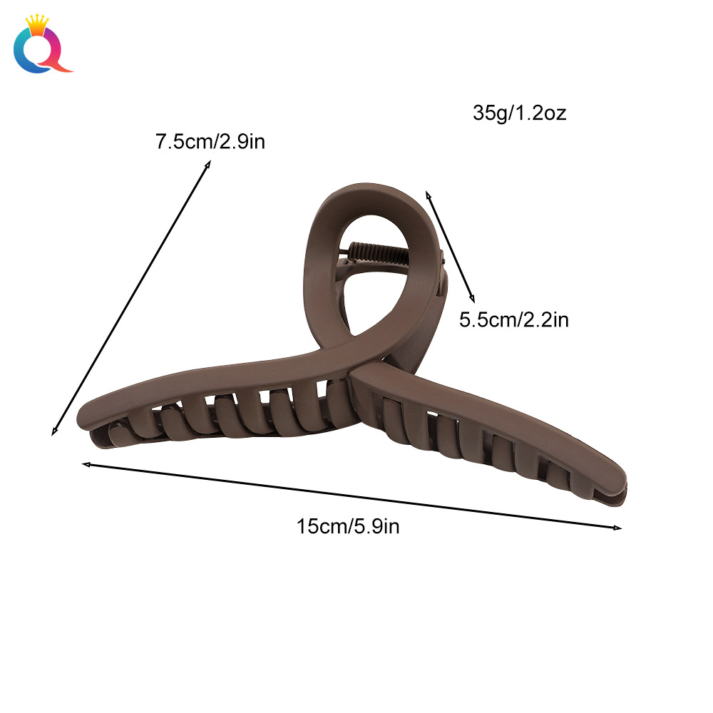 Qiyue frosted Oversized hair clips 15cm, updo hair grabbers, back head hair grabbers, women's shark clips, hair accessories wholesale Application Scenario