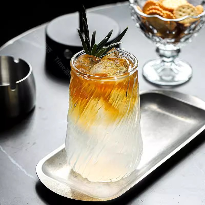 High-appearation-level creative threaded cocktail cups, water cups, textured cocktail cups, personalized glass cups, cold drink cups, juice cups details Picture