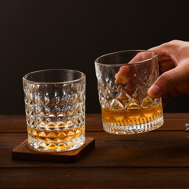 Creative whisky glass, large foreign wine glass, whisky glass, beer glass, milk breakfast glass, juice drink glass details Picture