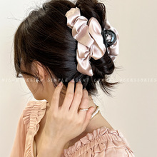Cross-border fashion fabric pleated hair clips with a high-end feel, large scratch clips, women's back head updo, shark clips, elegant hair accessories Specification drawing