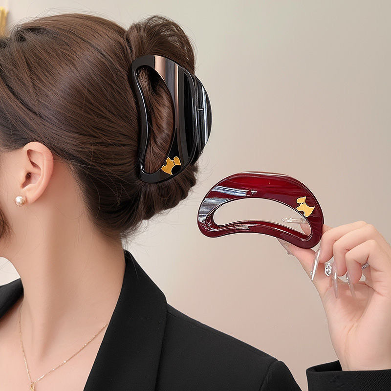 Ankela red headwear, the same style as Bai Baihe's red crescent claw clip, with a high-end feel, large hair volume, and shark clip hairpin details Picture