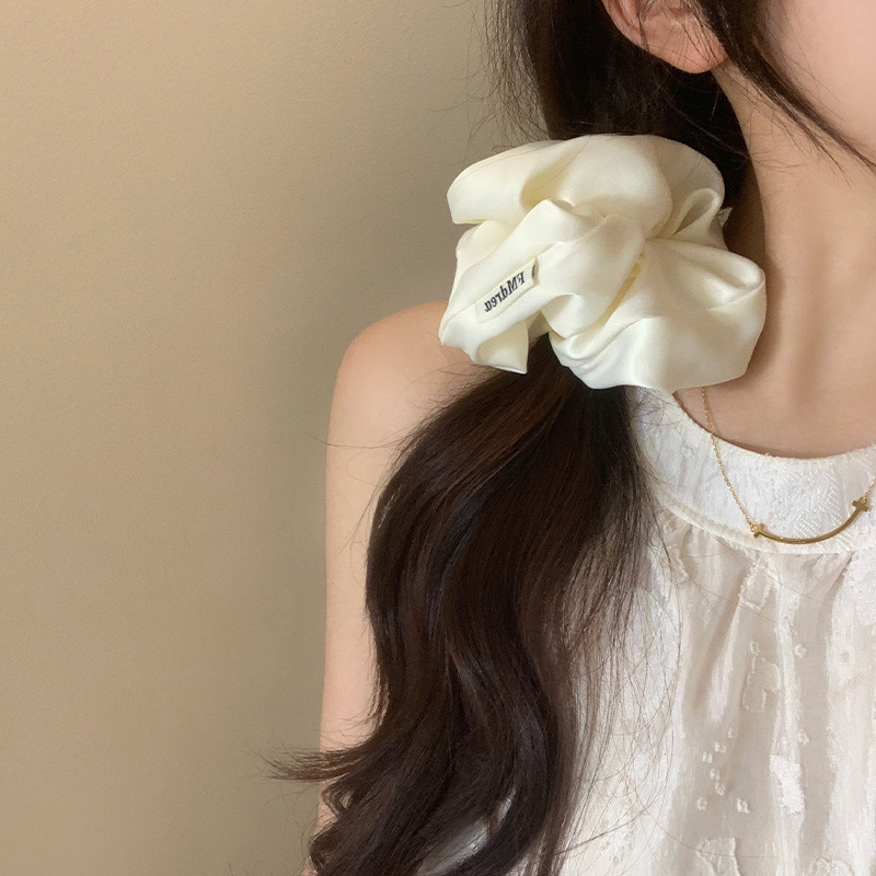 French retro large intestine hair band, women's high-end satin style, Korean versatile hair tie, forest-style hair tie, large headwear Specification drawing