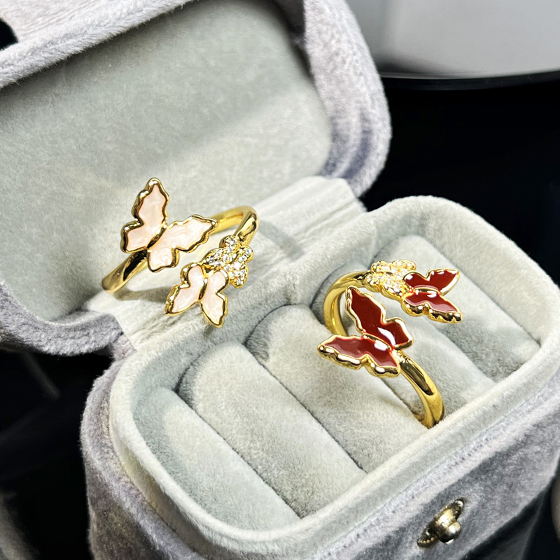 New Year's sweet and cool, super fairy-like double butterfly enamel ring, women's fashion, niche and unique design, exquisite and versatile ring trend Application Scenario