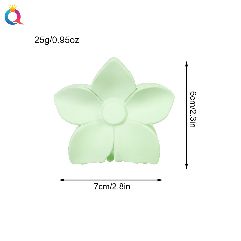 Qiyue Five-petal flower hair clips, sweet updo hair clips, back of the head ponytail hair clips, women's hair accessories and head accessories wholesale Application Scenario