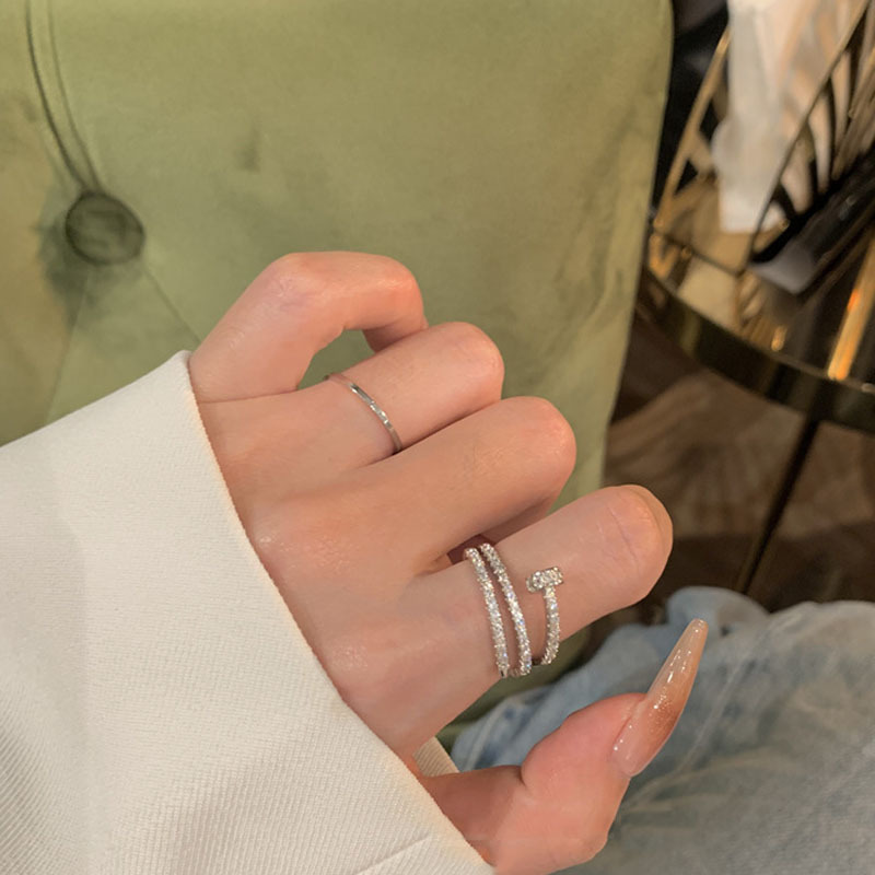 A cold and unique style, light luxury, full diamond nail opening ring for women on Instagram, a niche design with a high-end feel Application Scenario