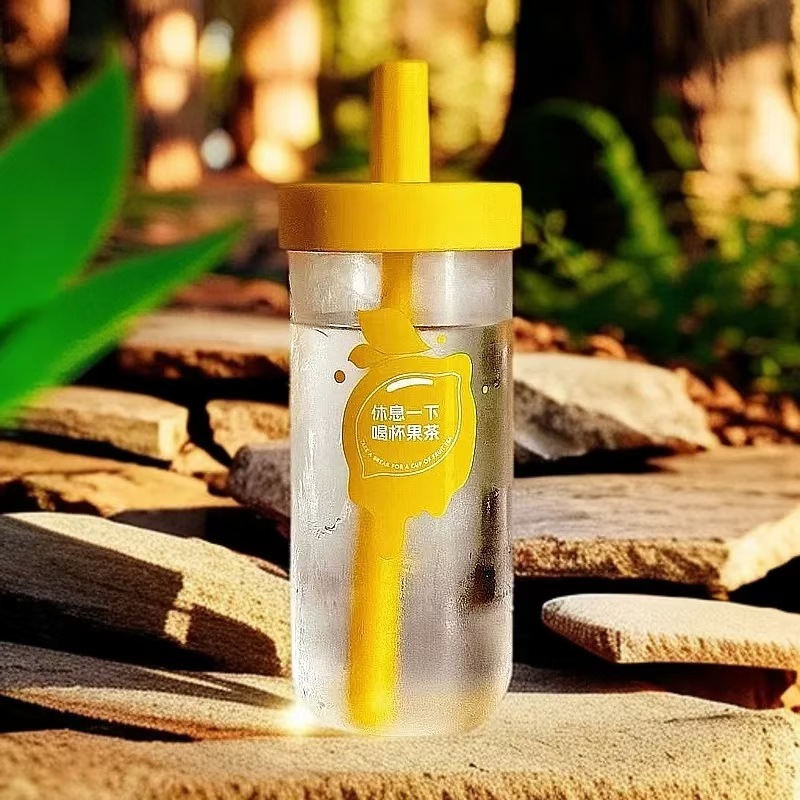 High-quality appearance level fruit tea cup, water cup, internet-famous lemon glass cup, straw cup, large-capacity portable milk tea cup for girls Application Scenario