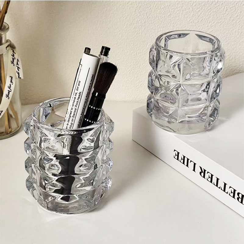 Korean-style transparent glass pen holder, irregular-shaped gemstone makeup brush holder, storage holder, pen holder, photo decoration, prop, and display item Specification drawing