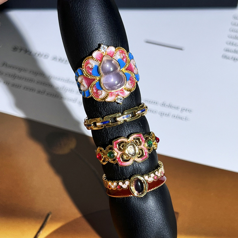 Retro new Chinese-style ice-transparent amethyst enamel gourd butterfly ring for women, a small and fashionable index finger ring with a court style full figure