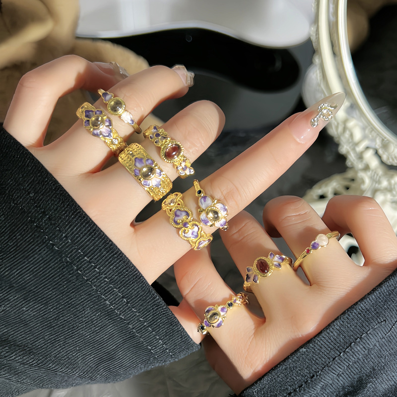 New Chinese-style retro purple gradient enamel drop glaze open ring, a unique design sense for women, light luxury, sweet and cool index finger ring details Picture