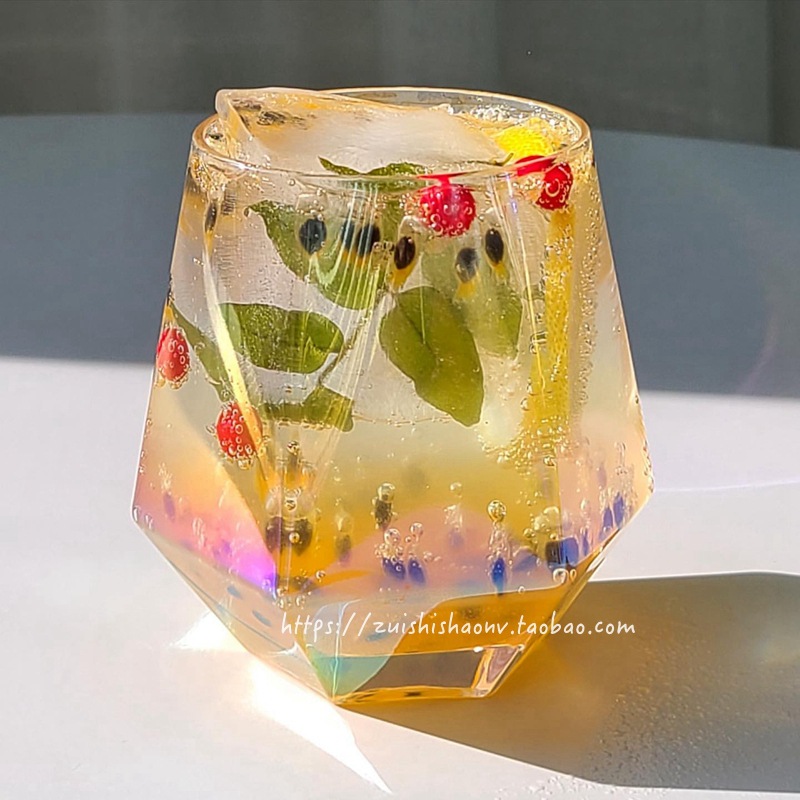 Ins-style, ethereal, colorful glass cups, hexagonal water cups, milk and juice drink cups, Western-style wine glasses for home use Application Scenario