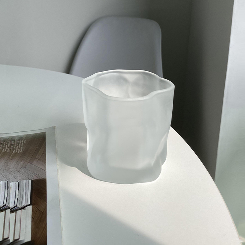 Household thickened glass cups for women, Ins-style twisty cups, beverage juice cups, whisky cups. The design is niche details Picture