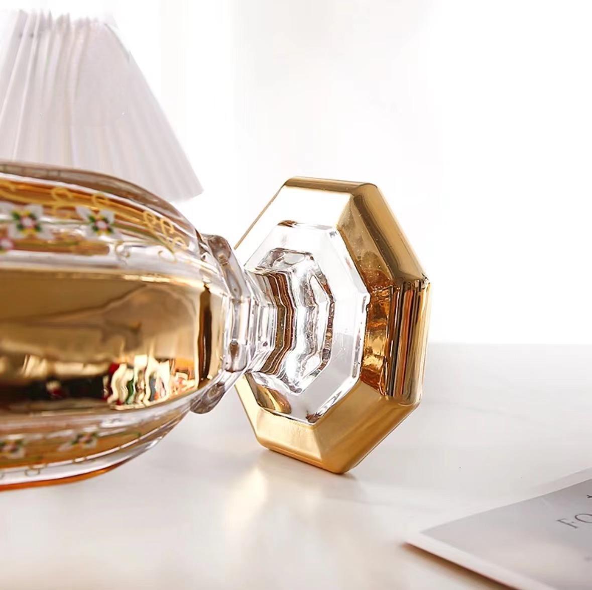 High-end gilded vases with enamel color craftsmanship for living room entrance hall flower arrangement soft furnishings, glass high-footed vases for home decoration Application Scenario