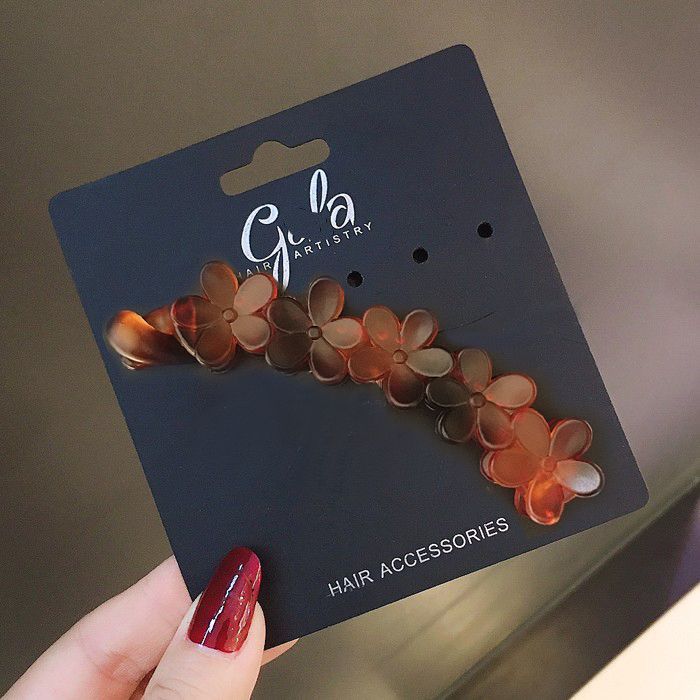 Vertical hair clips, banana clips, vertical clips, ponytail hair clips, flower twist clips, straight clips, large figure-eight clips, horizontal clips, anti-slip clips Specification drawing