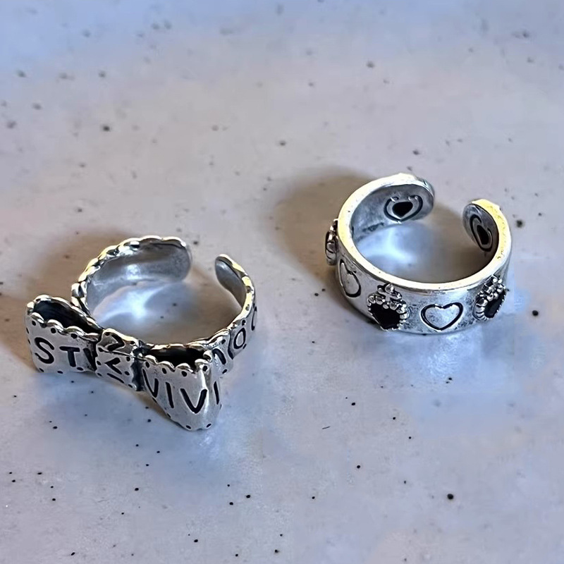 Retro aged letter personalized open ring for women, ins design sense, niche street style, punk hip-hop ring trend full figure