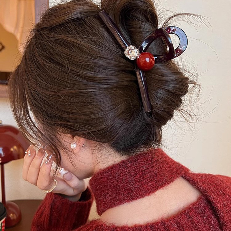 Acrylic large scratch-clip for women, red pearl, high-end shark clip for the back of the head, hair clip headwear, suitable for thick hair details Picture