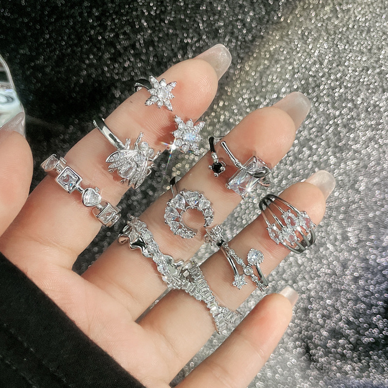 A light luxury, high-end, unique and niche design sense zircon open ring, a woman's French style, a cold and elegant layering ring Specification drawing