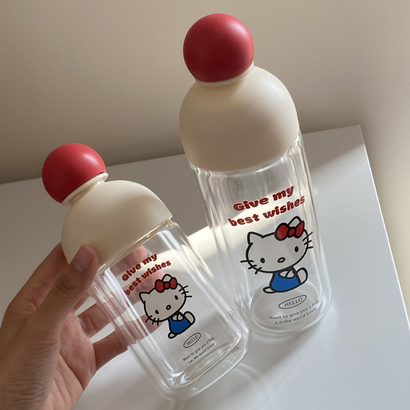 A cute kt sealed car simple and portable cup with a red nose, a heat-resistant gift of 220ml Application Scenario