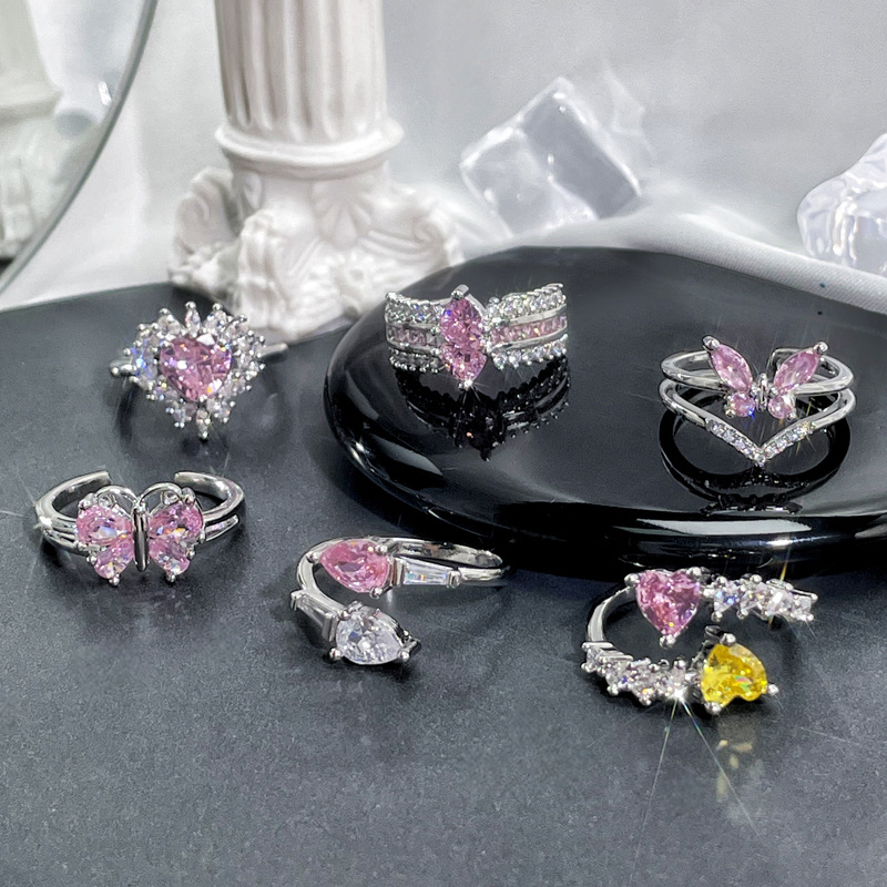 A light luxury and high-end pink diamond heart-shaped butterfly zirconia open ring, a sweet and cool style for women, versatile and fashionable index finger ring Application Scenario