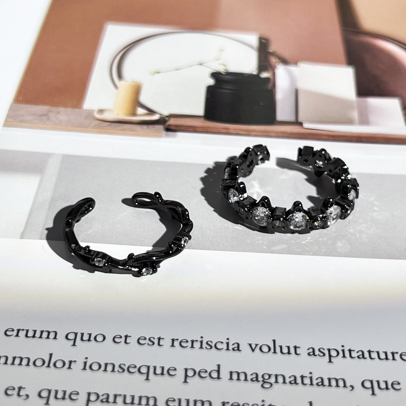 Punk dark cross-border Saturn micro-set stacked open ring, women's thorns light luxury, versatile, simple and fashionable ring trend Application Scenario