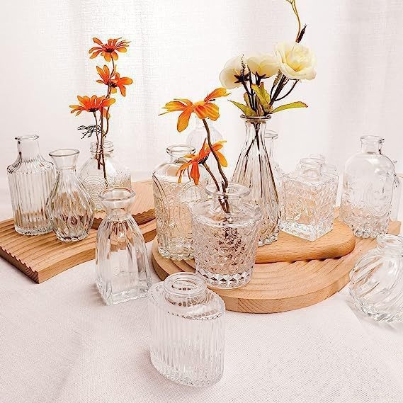 Wholesale manufacturer of exquisite Nordic glass vases, water-cultivated fresh flower decorative mini small vases, high-end flower vase ornaments Application Scenario