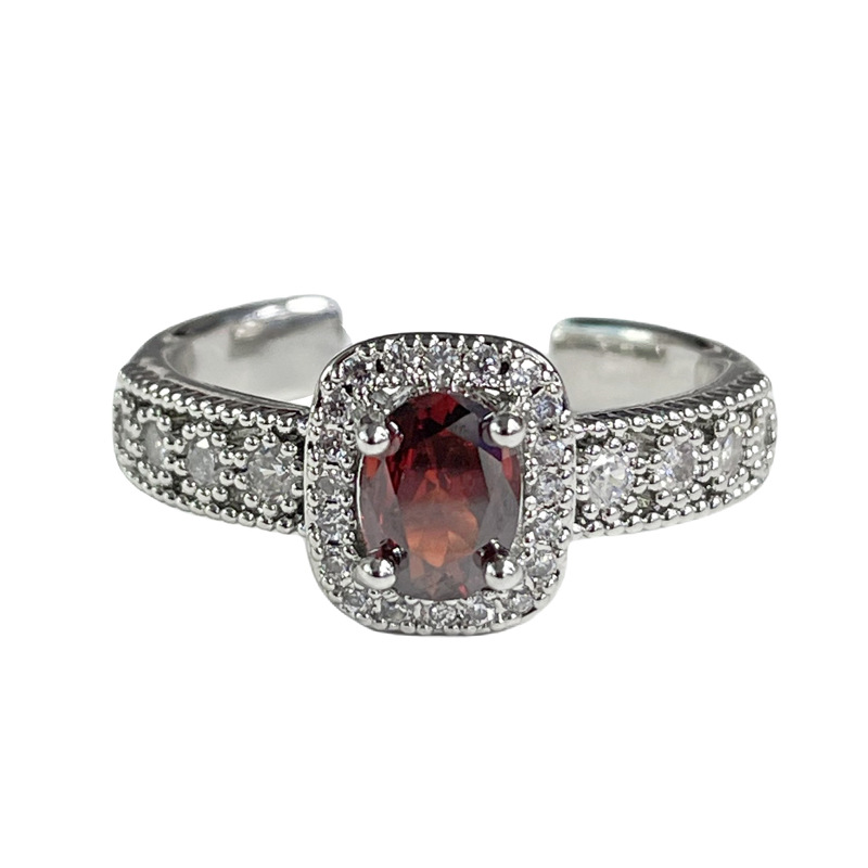 A new French fashion product, a sweet, cool and exquisite ring with colorful diamonds, adjustable for women, versatile and elegant, with a unique and niche design Item Picture
