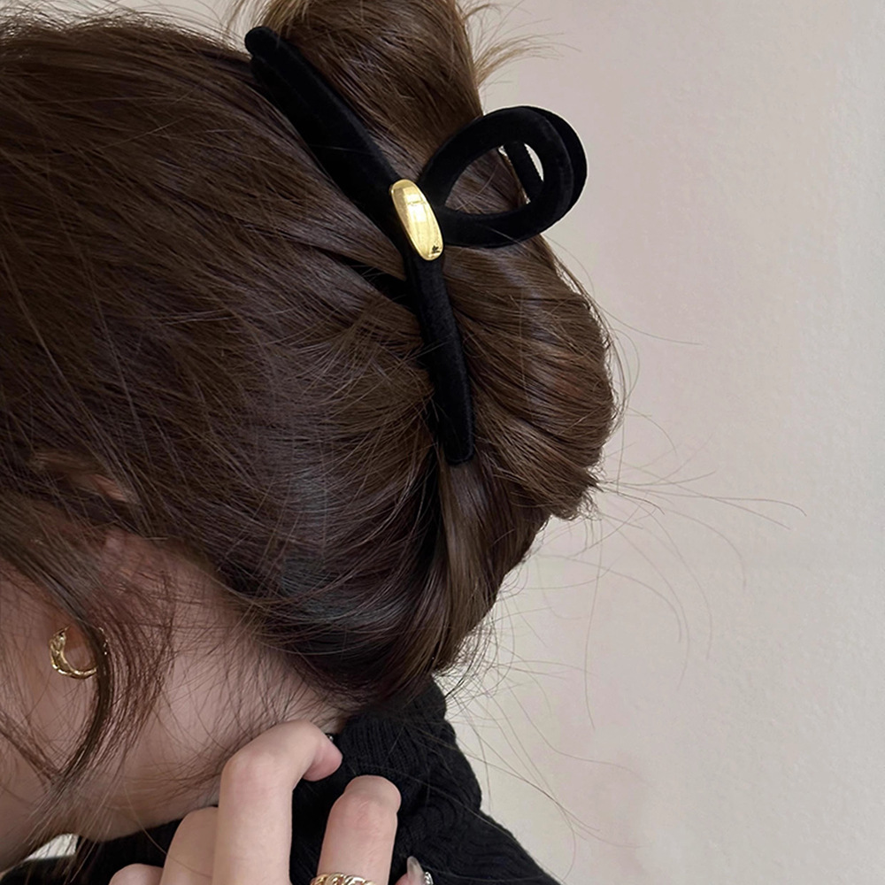 French retro metal flocked hair clips, high-end hair accessories for spring and summer, black velvet grabber, large updo, shark clip Specification drawing