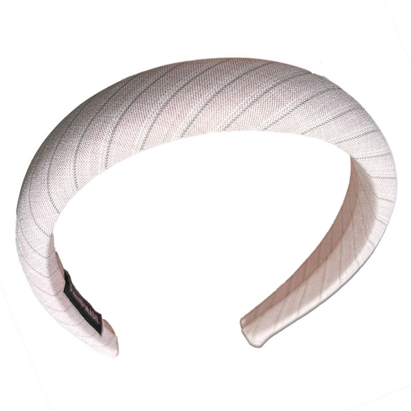 The new Korean-style, simple and elegant striped fabric sponge hairband is retro and fashionable. It's a multi-color headband for women when going out Item Picture