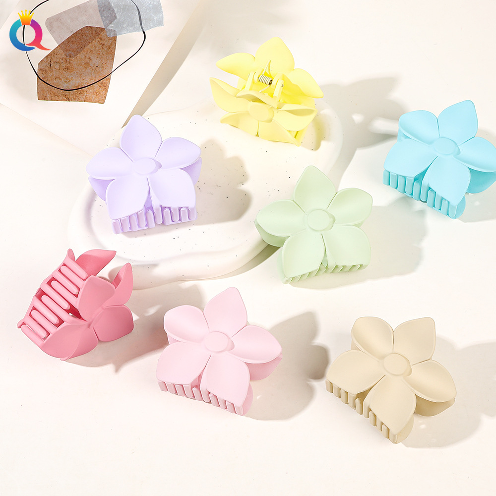 Qiyue Five-petal flower hair clips, sweet updo hair clips, back of the head ponytail hair clips, women's hair accessories and head accessories wholesale full figure