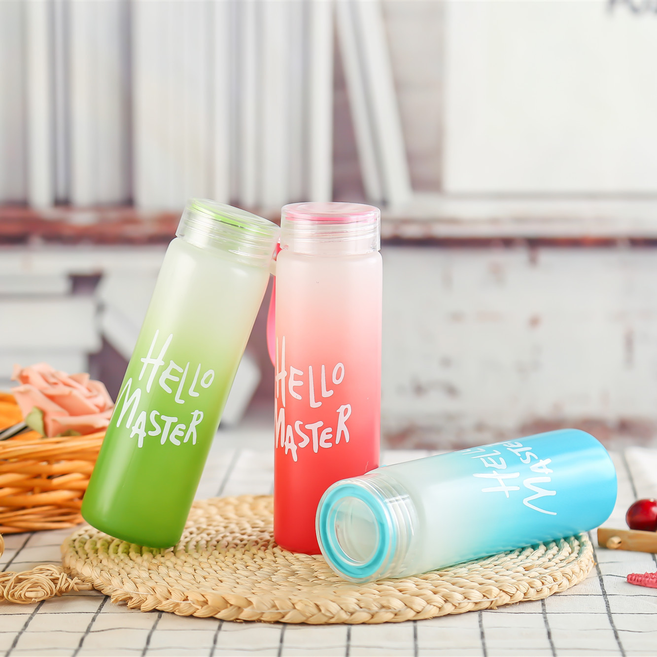 Advertising pull rope gradient color beverage seven-color cup glass cup Casual cup creative frosted water cup Practical cup for students Application Scenario