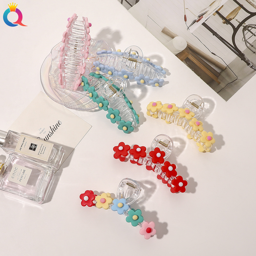 Qiyue Korean acrylic hair clip, a sweet and feminine style, with a wavy hair clip at the back of the head and colorful flower shark clip headwear details Picture