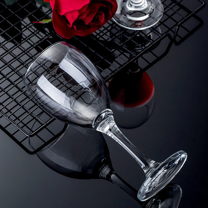 Wholesale modern and simple glass wine glass set, home gift banquet high-footed wine glass set 320ML details Picture